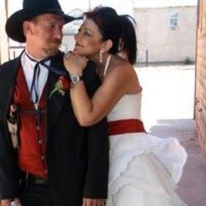 Meet your Posher, Garvis rose